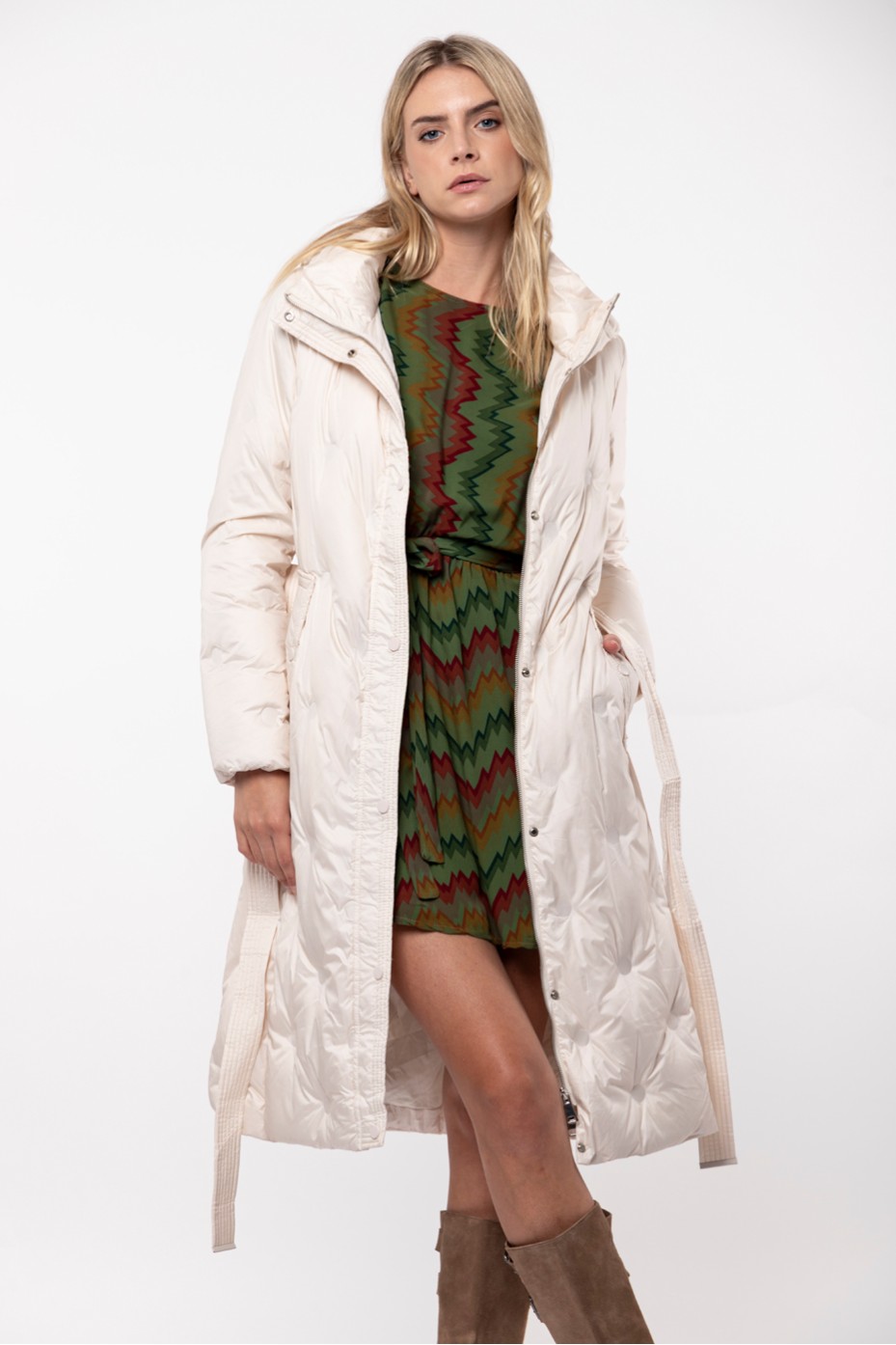 LONG PUFFER JACKET WITH BELT